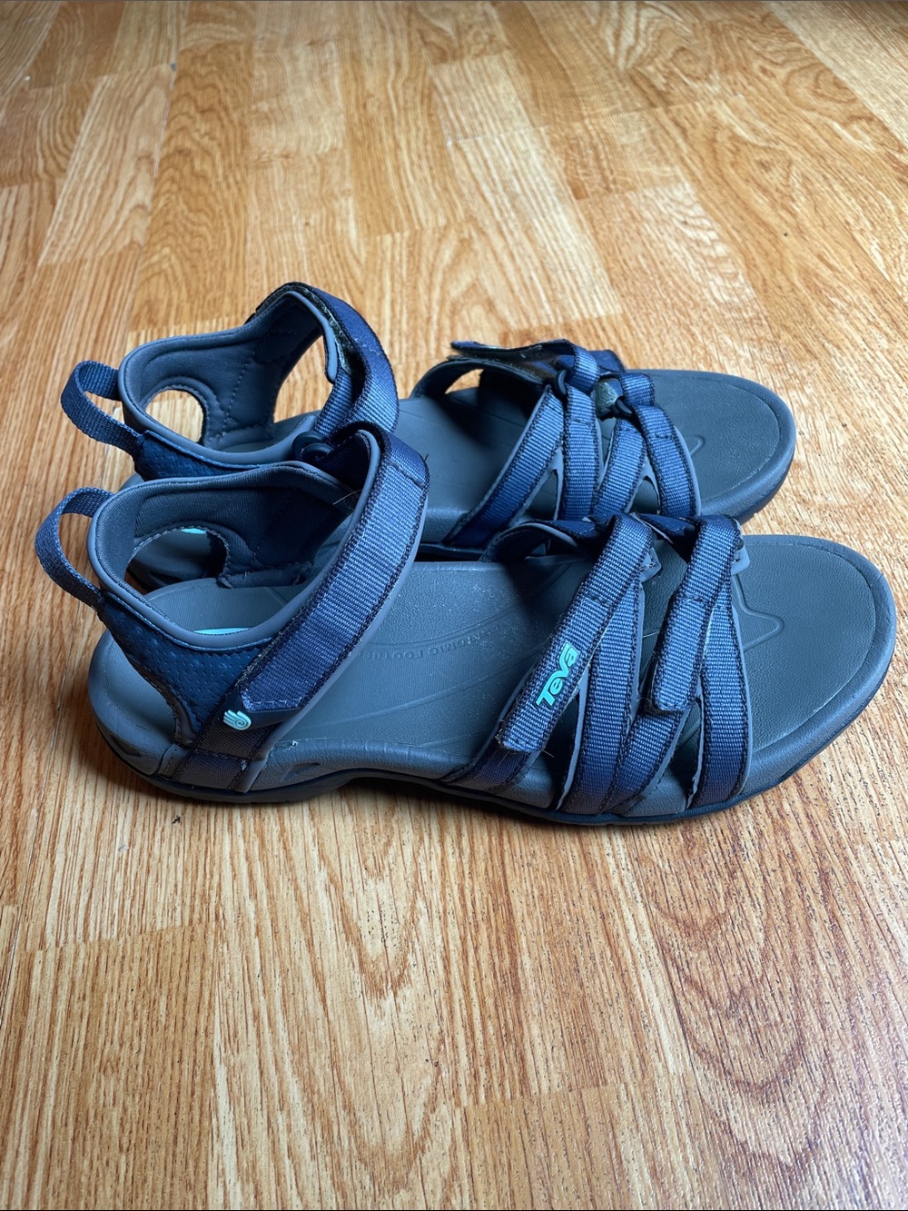 Teva Tirra Sandals - Picture 3 of 9
